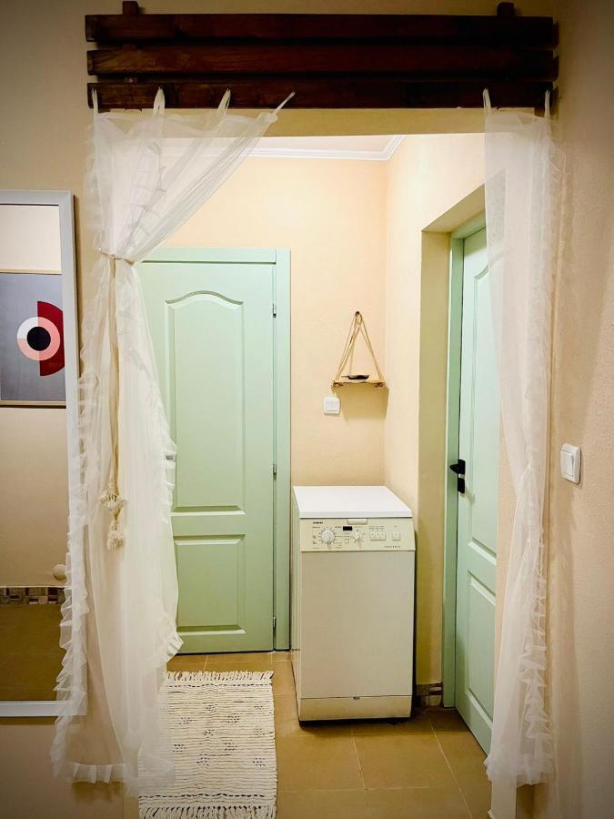 The Green Guest House Of Veliko Tarnovo-Amazing View, Top Location Esterno foto