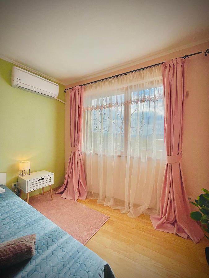 The Green Guest House Of Veliko Tarnovo-Amazing View, Top Location Esterno foto